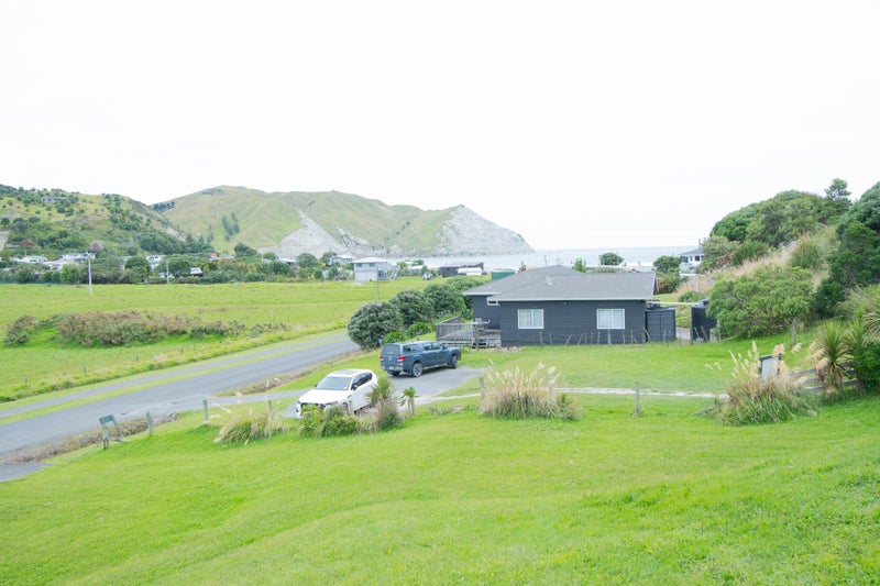 Taylor's Bay or Mahia Beach? Take your pick!63612547641090114