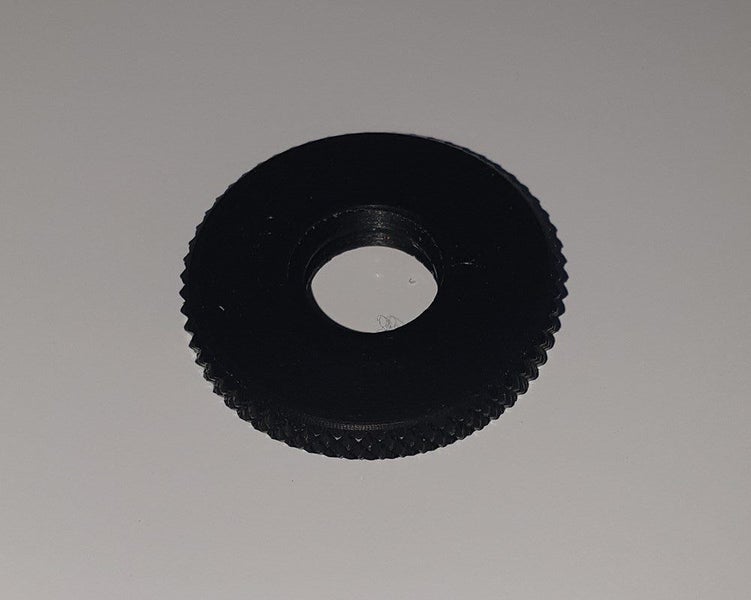 K&M - 03-31-556-15 - Aluminum knurled threaded disc [black] for end of mic an... Carousel 1