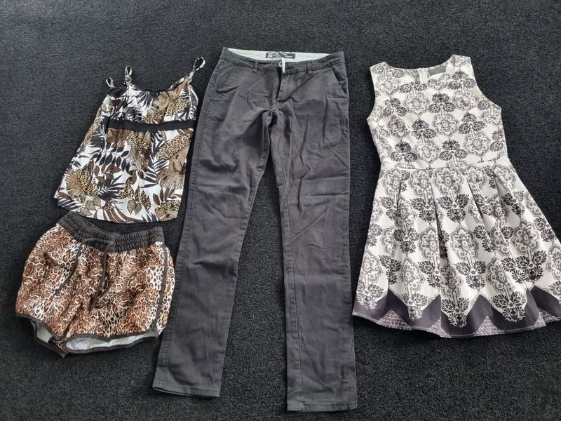 Women's clothing - size 12 - lot 3 Carousel 1