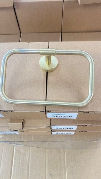 EVOKE TOWEL RING IN BRUSHED BRASS Carousel 1