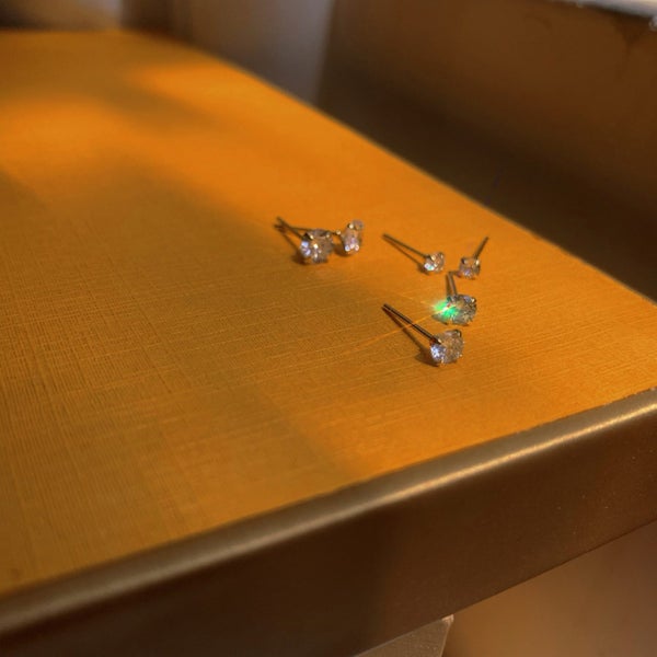 14k gold plated sterling silver cubic zirconia diamond 4mm stud earrings Carousel 5