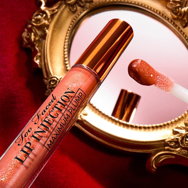 TOO FACED Lip Injection Maximum Plump Lip Gloss (Caramel Apple) Carousel 2