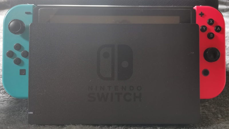 Nintendo Switch V1 Carousel 1
