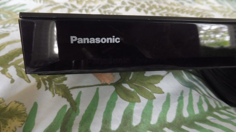 Panasonic DMR-HST270GZ Freeview On Demand Recorder Twin Satellite Tuner 1TB Carousel 2