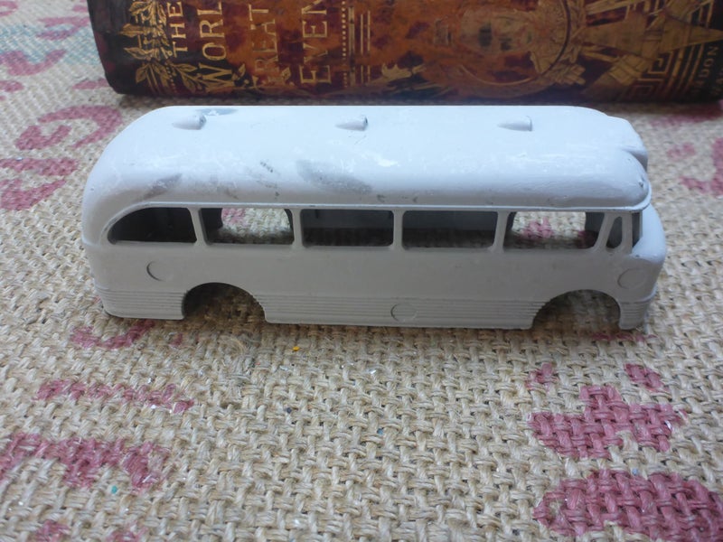 Stunning Vintage NZ Toy Micro Models Bedford Bus 4336 SB Die Cast New Zealand Carousel 1