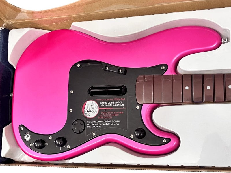 Rock Band 3 Fender Precision Bass Guitar HOT PINK *MINT IN BOX* Carousel 2