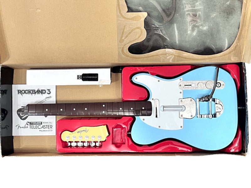 ROCK BAND 3 Fender Telecaster Metallic Blue *MINT IN BOX* Carousel 2
