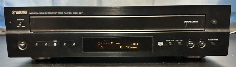 5 Disk CD Player Yamaha CDC697 with Remote Carousel 2
