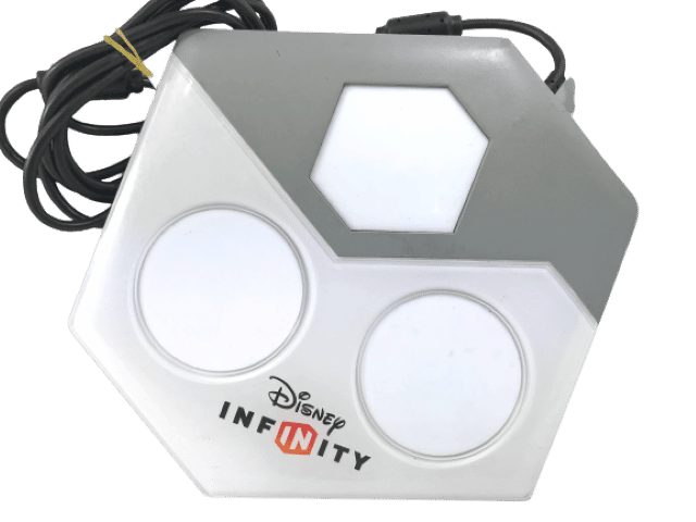 Disney Infinity PORTAL + Game Bundle (Xbox 360) Carousel 2
