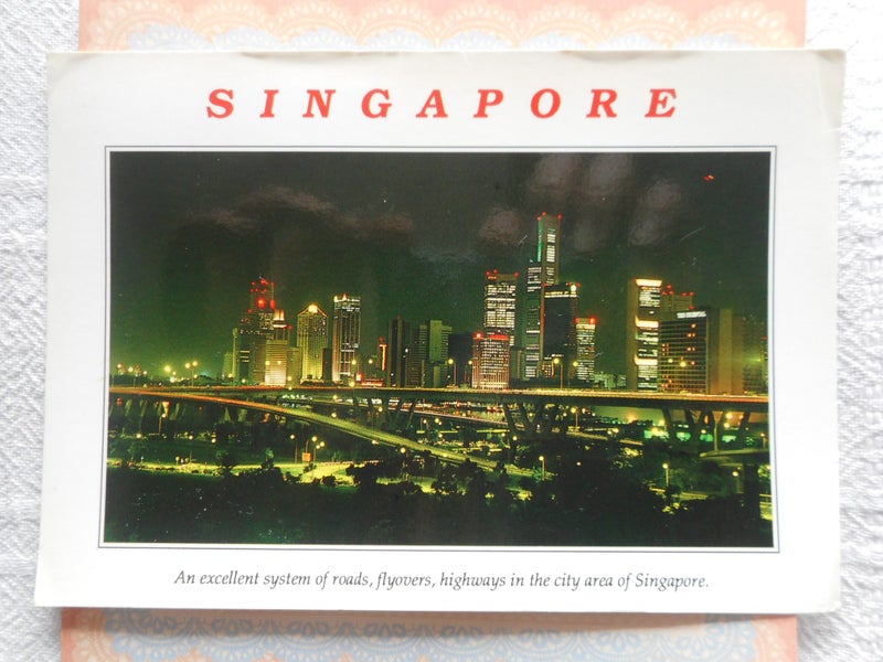 Night V iew of the Singapore Skyline Postcard Carousel 1