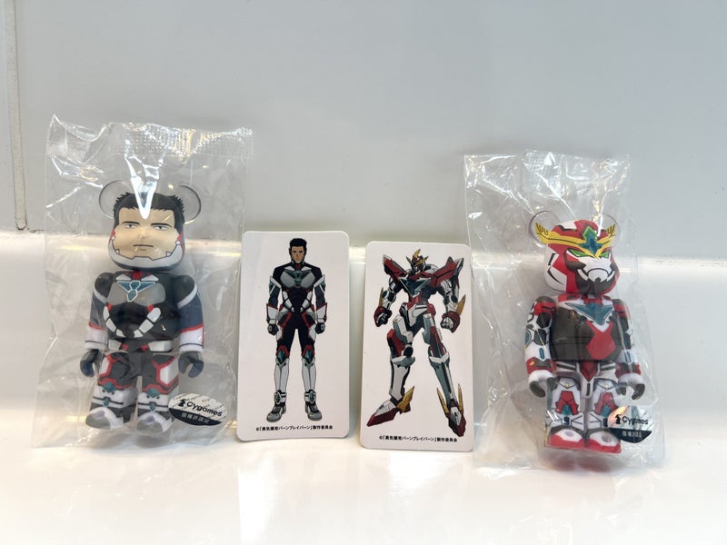 Be@rbrick 100% Series 49: Courage Explosion Burn Brave Medicom Bearbrick Toy SET Carousel 1