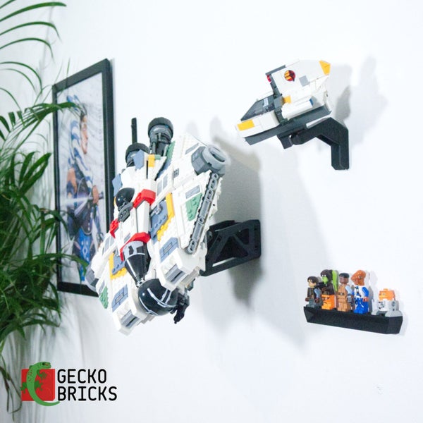 Wall Mount - Lego Star Wars The Ghost and Phantom II - 75357 Carousel 2