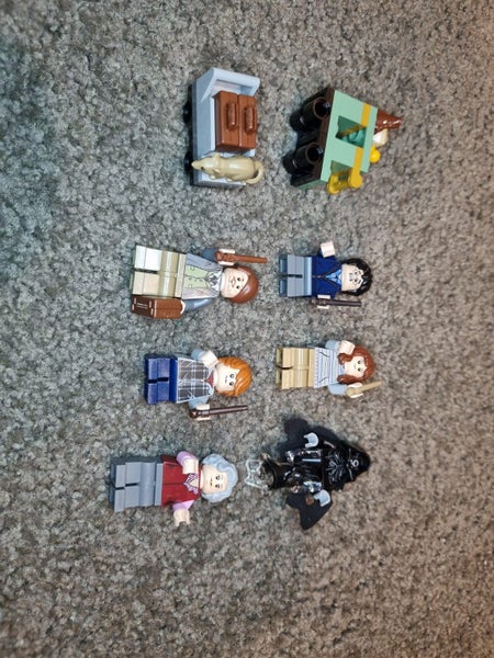 Lego Harry Potter Hogwarts Express 75955 Minifigs Plus Accessories Carousel 2