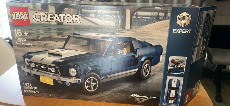 Lego 10265 creator mustang Carousel 1