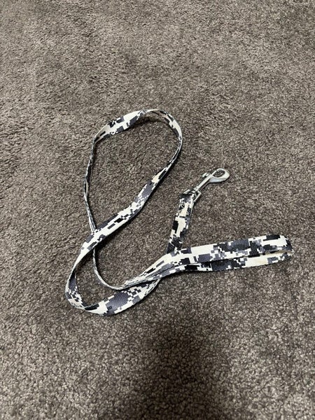 $1 reserve dog leash suitable for small to medium sized dog or puppy Carousel 1