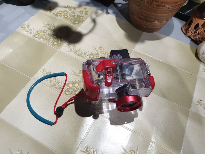 waterproof case for beach for Camera Carousel 1