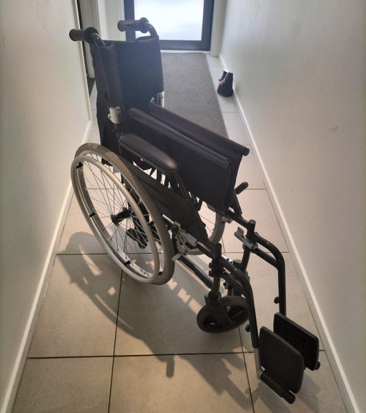 Cubro Wheelchair Carousel 2