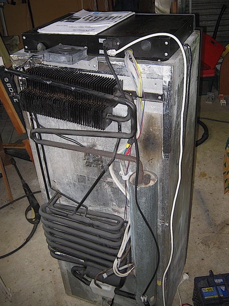 PARTS AVAILABLE FOR DOMETIC FRIDGE FREEZER WORKS ONLY ON 240 VOLTS Carousel 2