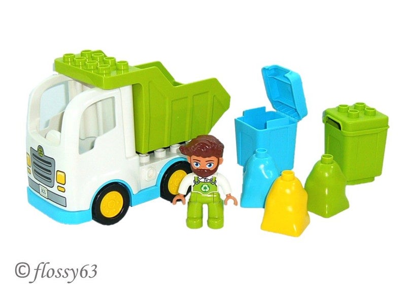 ®™DUPLO - 10945 Garbage Truck and Recycling ~Retired November 2022~ Carousel 1