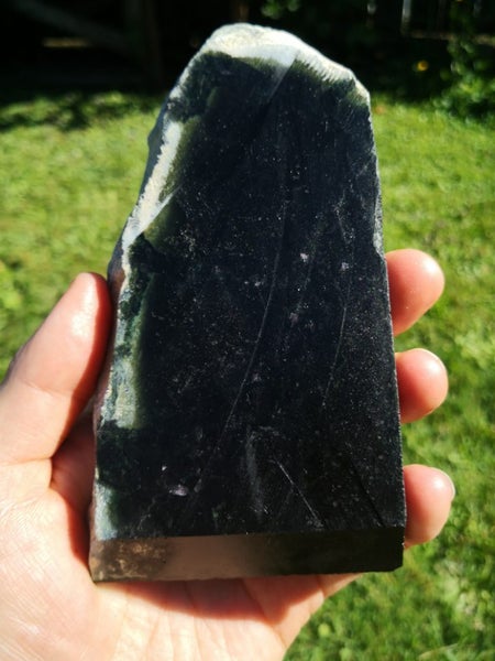 Pounamu greenstone quality carving slab Thulite inclusions tiki slab Carousel 1
