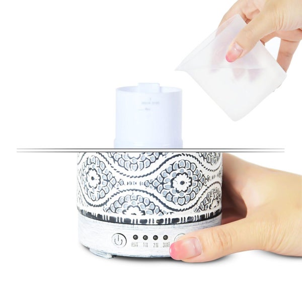 mbeat Activiva Metal Essential Oil and Aroma Diffuser Vintage White - 100ml Carousel 2