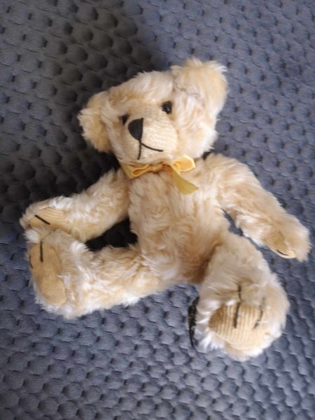 Teddy's x 3 very cute! Carousel 2