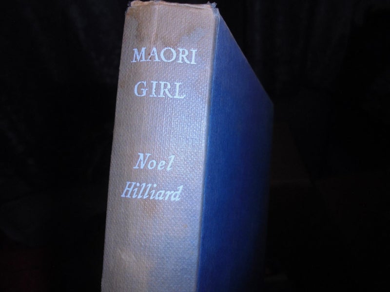 Maori Girl Carousel 1