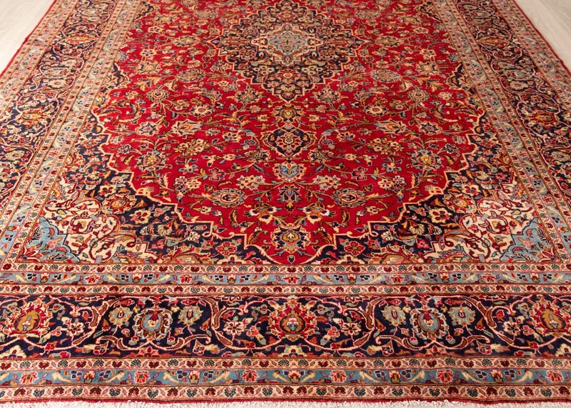 Vintage Hand-Knotted Wool Persian Rug (Size: 295 X 410 CM) Carousel 2
