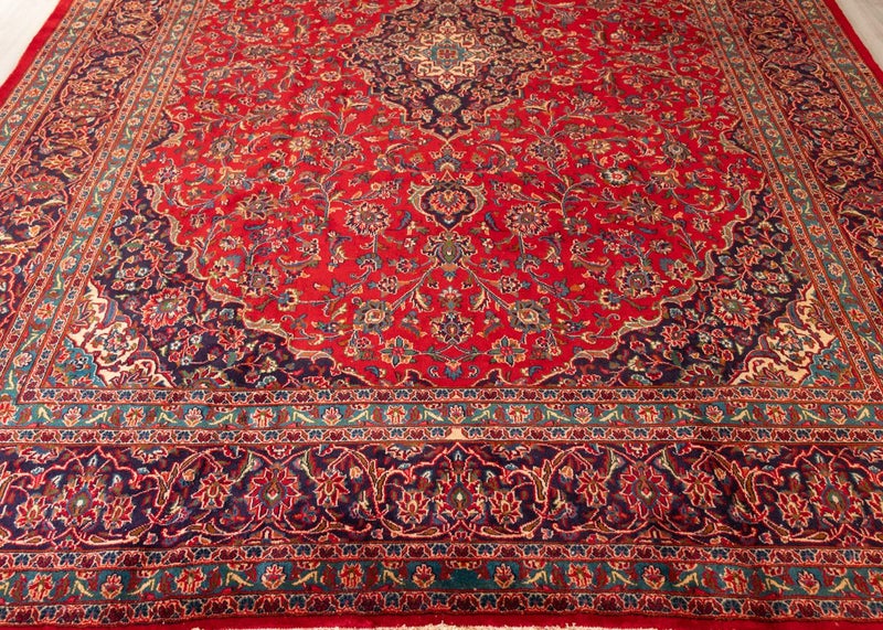 Persian Rug Vintage Hand-Knotted Wool (Size: 290 X 400 CM) Carousel 2