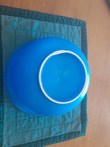 Mixing bowl - plastic Carousel 2