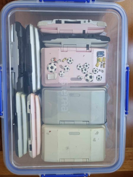 Nintendo DS 30 Carousel 2