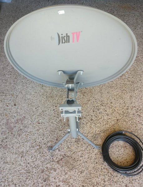 Satellite receiver / PVR with Dish Carousel 8