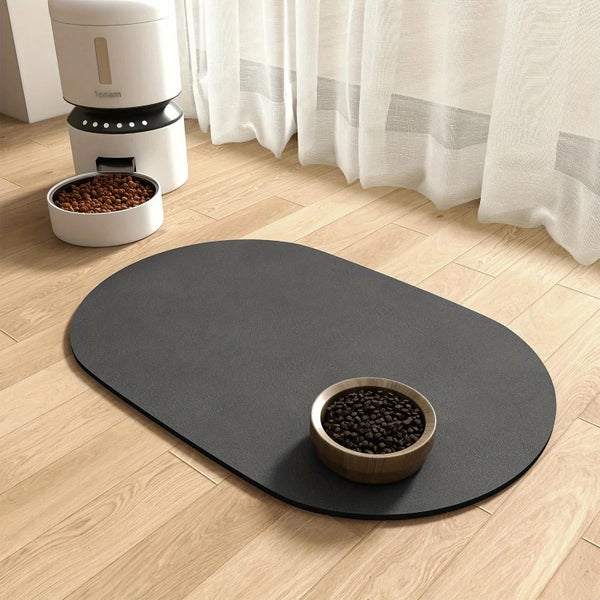 Solid Color Oval Mat for Pets - Absorbent & Non-Slip Carousel 1