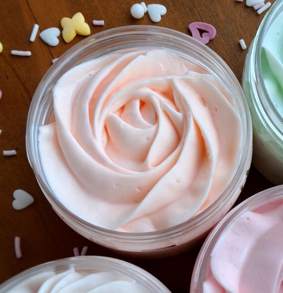 Luxury Body Butter (Juicy Peach Smoothie) Carousel 2