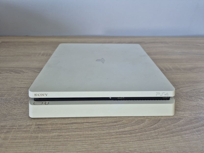PS4 Slim Console Carousel 1