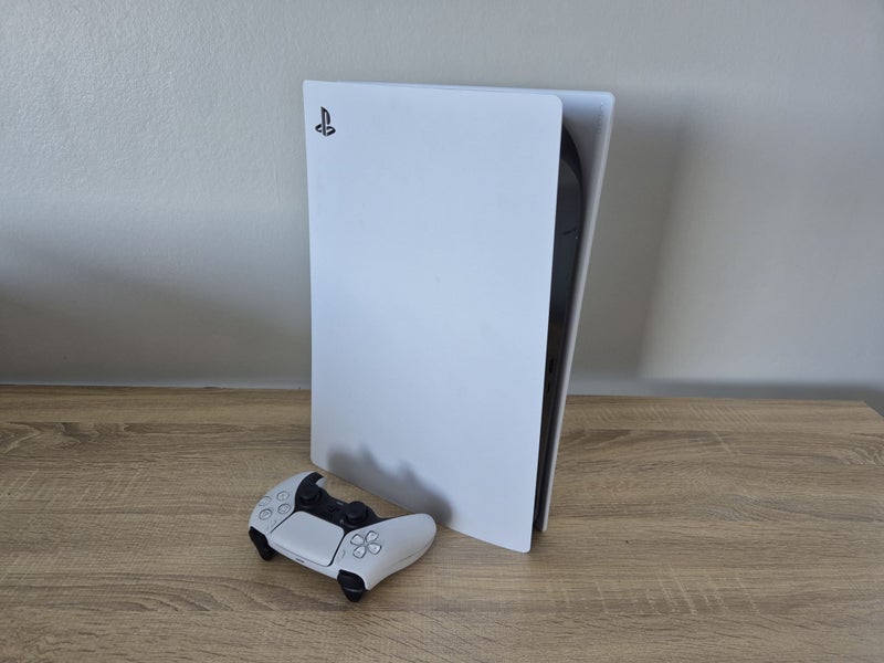 PS5 Console + Controller Carousel 2