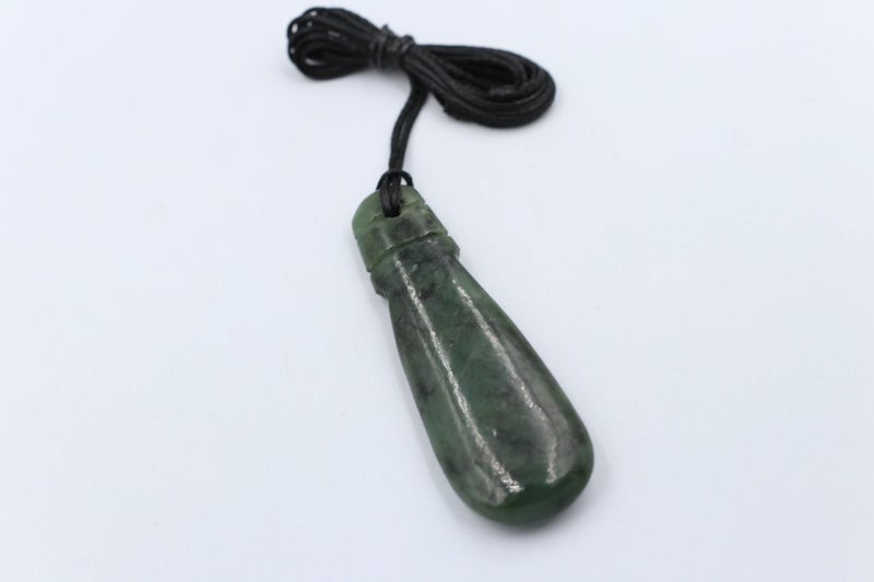 New Zealand Greenstone Mere 50mm Carousel 3