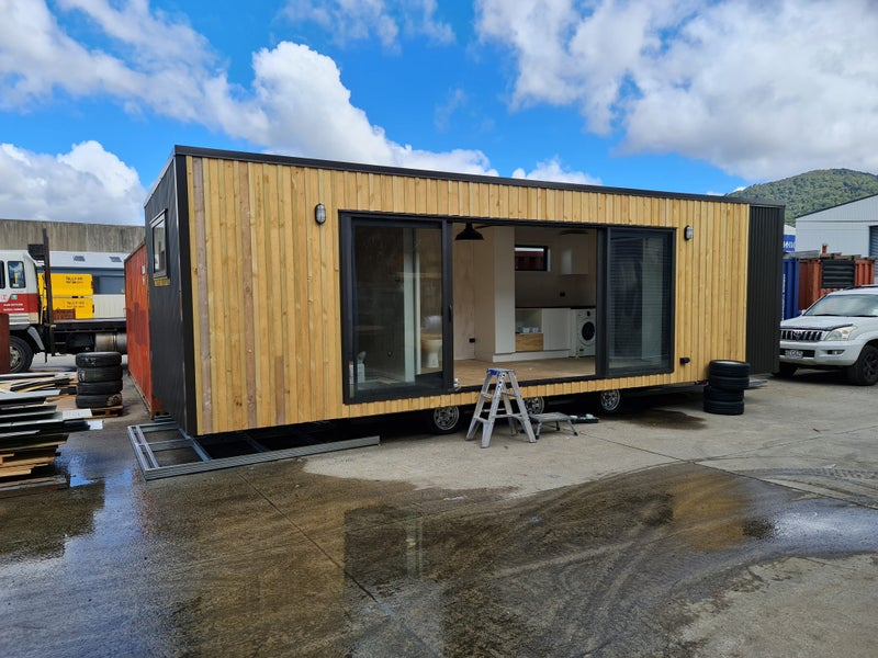 quality made cabin on wheels Carousel 1