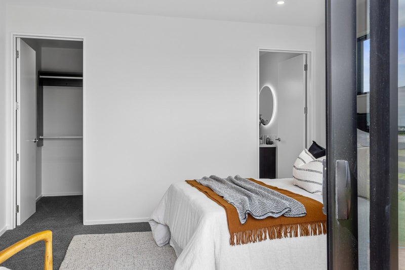 Ready Now! 4-Bed Haven Waiting For You62866867479043114