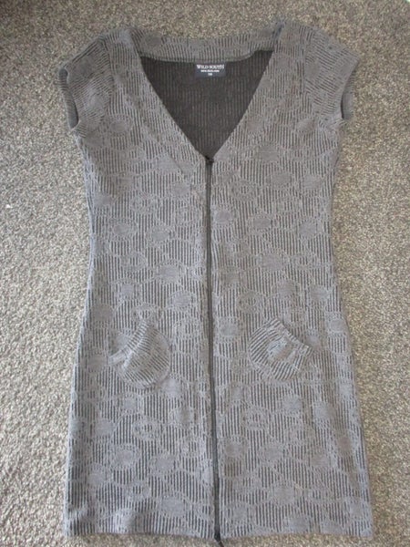 Wild South size 10 long tunic top Carousel 1