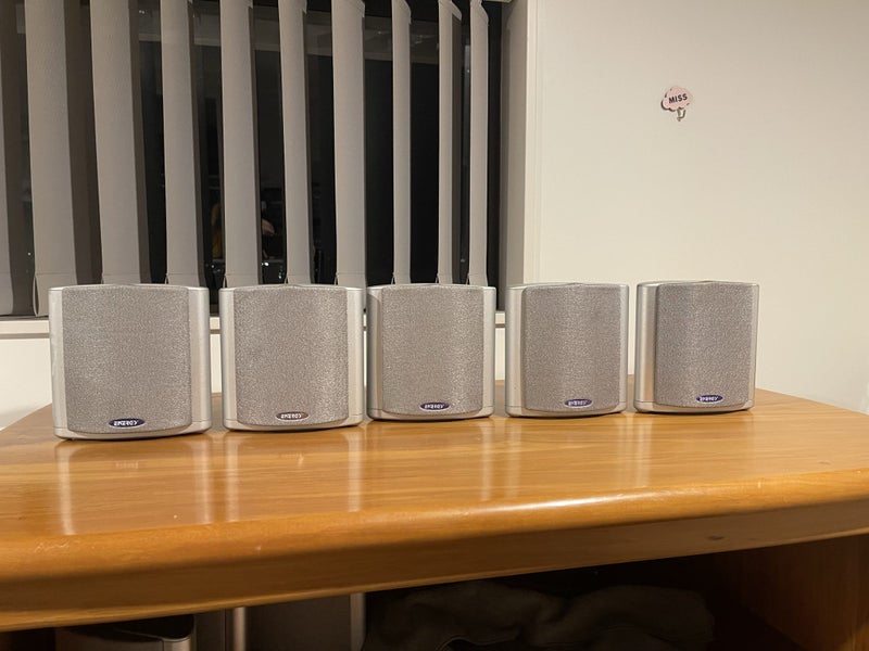 Energy speaker Carousel 1