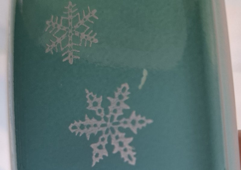 Pyrex Teal Snowflake divided dish - great condition62932738599939113