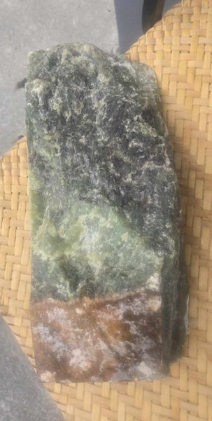 Genuine NZ Pounamu/Greenstone Rough Block Carousel 5