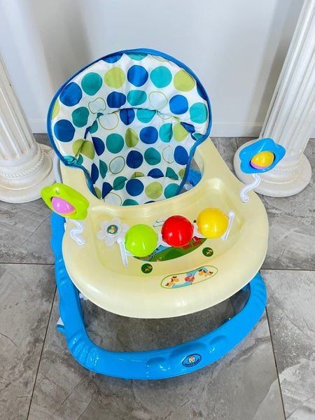 Baby walker with musical play board Carousel 2