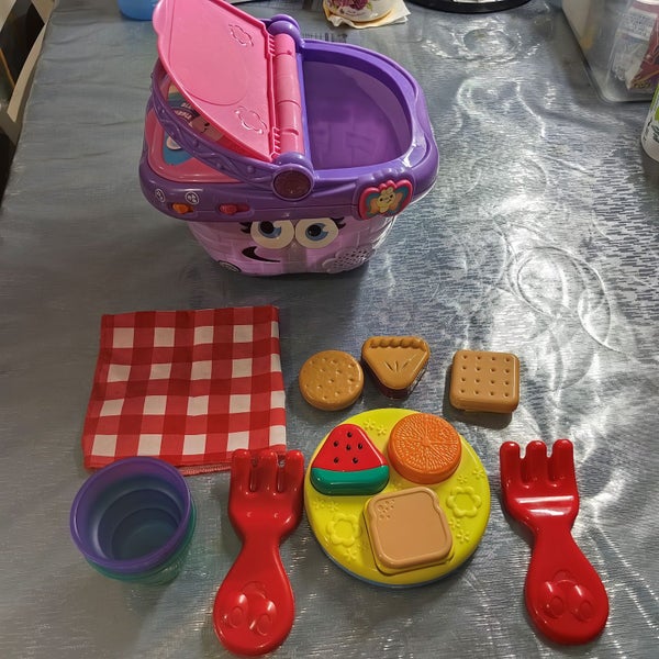 Leap Frog Picnic Basket Carousel 2