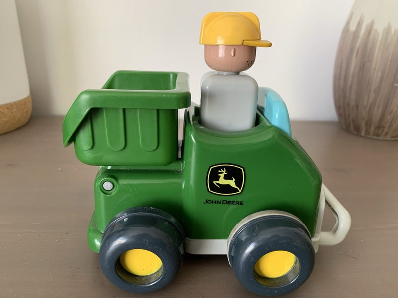 Tomy John Deere Push n Go Tip Truck Carousel 2