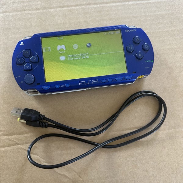 PSP 1000 electric blue Carousel 1