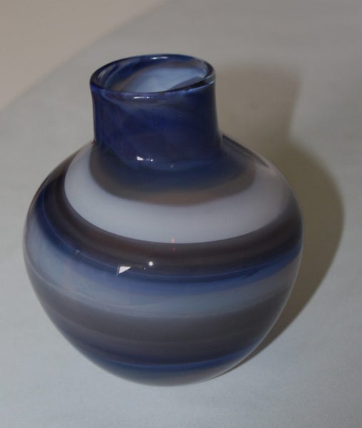 +++ SIGNED ART GLASS VASE +++ Carousel 18