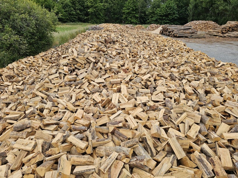 DRY PINE FIREWOOD Carousel 1