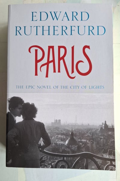 Paris - Edward Rutherfurd Carousel 1